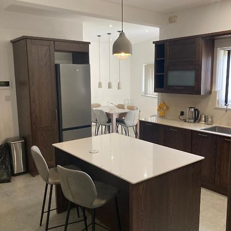 מרססקלה Dream Theatre Maisonette מראה חיצוני תמונה
