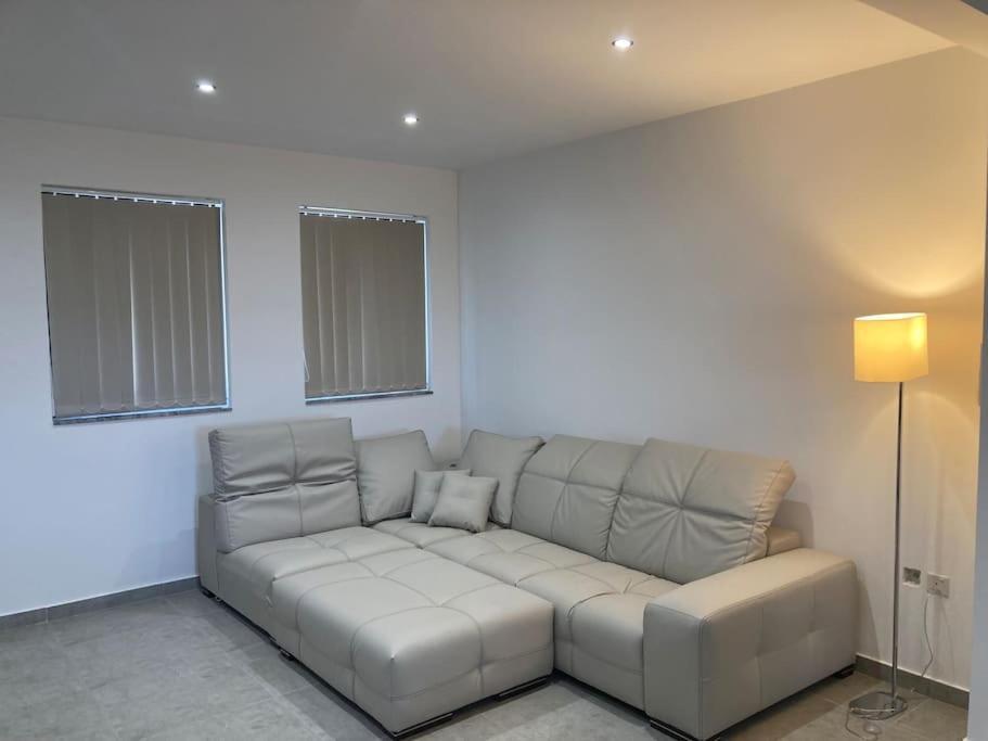 מרססקלה Dream Theatre Maisonette מראה חיצוני תמונה
