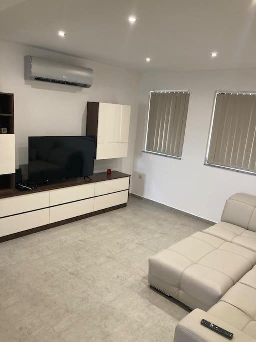 מרססקלה Dream Theatre Maisonette מראה חיצוני תמונה