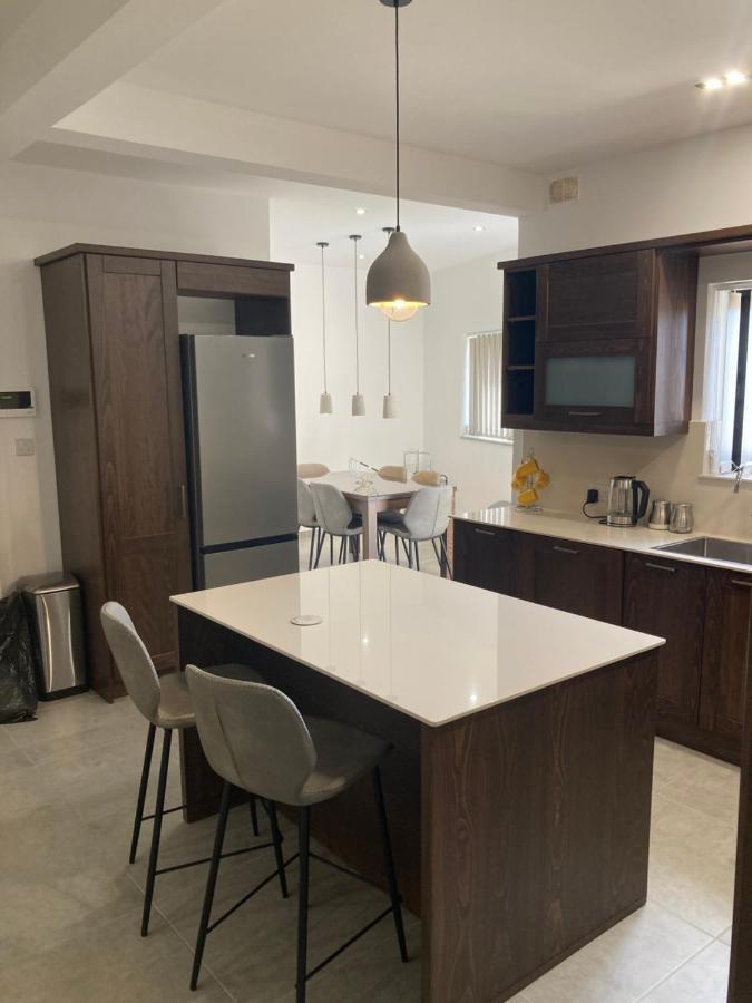מרססקלה Dream Theatre Maisonette מראה חיצוני תמונה